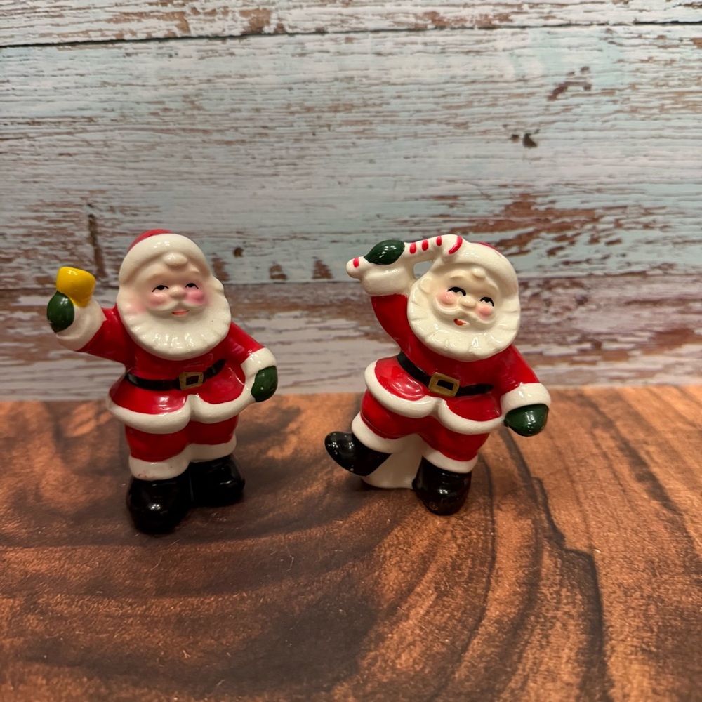 Vintage Norcrest Japan Dancing Santa’s Salt & Pepper Shakers candy cane bell